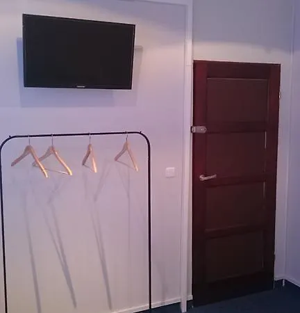 ホステル Hello *